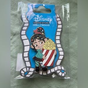 Disney DSSH OE Vanelope with Popcorn Pin